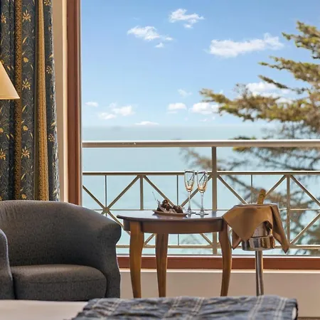 Hvd Riviera Ultra & Mineral Pool - Private & Free Parking Курортный комплекс 5*