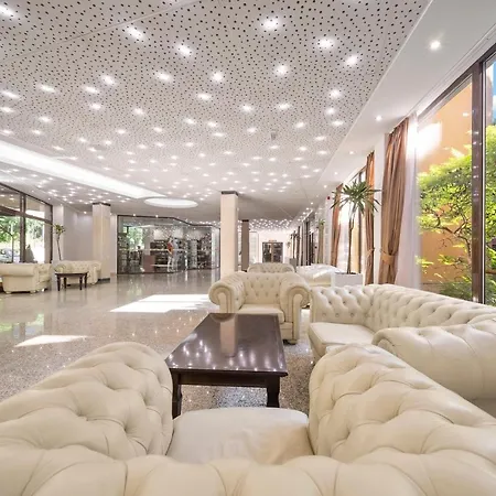 Курортный комплекс Hvd Riviera Ultra & Mineral Pool - Private & Free Parking Золотые Пески