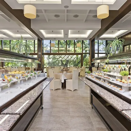 Hvd Riviera Ultra & Mineral Pool - Private & Free Parking Курортный комплекс Золотые Пески