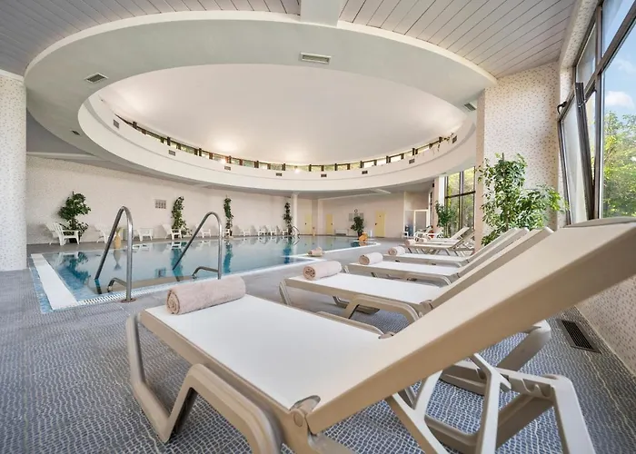 Hvd Riviera Ultra & Mineral Pool - Private & Free Parking Resort