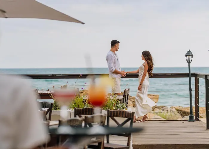 Hvd Riviera Ultra & Mineral Pool - Private & Free Parking Semesteranläggning (resort)