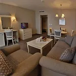 Hvd Riviera Ultra & Mineral Pool - Private & Free Parking 5* Златни пясъци
