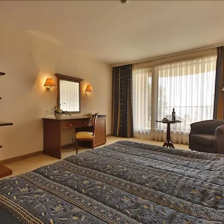 Hvd Riviera Ultra & Mineral Pool - Private & Free Parking Altın Kumlar