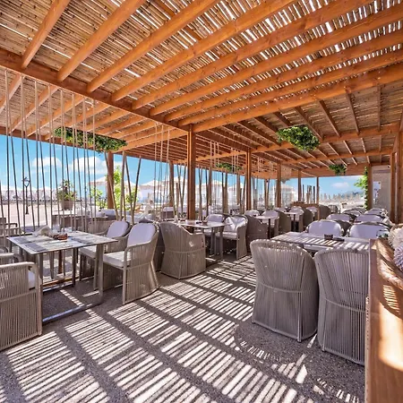 Hvd Riviera Ultra & Mineral Pool - Private & Free Parking Resort Golden Sands