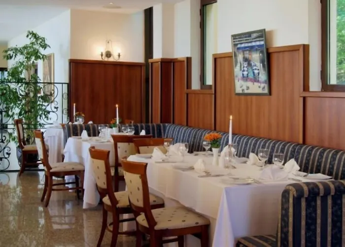 리조트 Hvd Riviera Ultra & Mineral Pool - Private & Free Parking 골든샌드