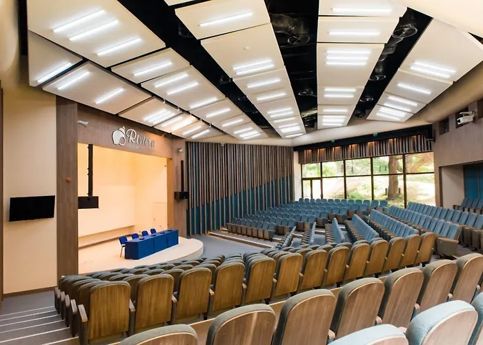 Hvd Riviera Ultra & Mineral Pool - Private & Free Parking 리조트 골든샌드