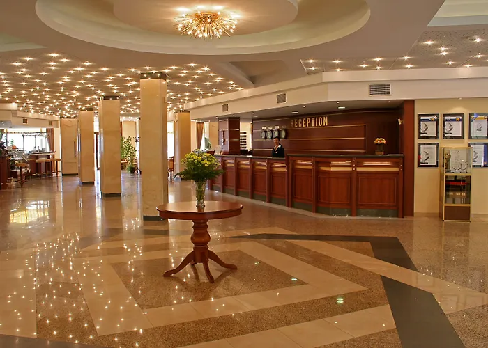 Hvd Riviera Ultra & Mineral Pool - Private & Free Parking Resort Golden Sands